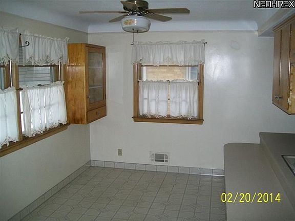 5th image of 3226 Priscilla Ave