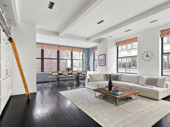 1 Main Street image 1 of 18