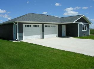 1515 Chase St, Osage, IA 50461