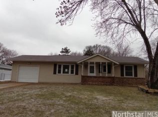 10208 Wren St NW, Coon Rapids, MN 55433