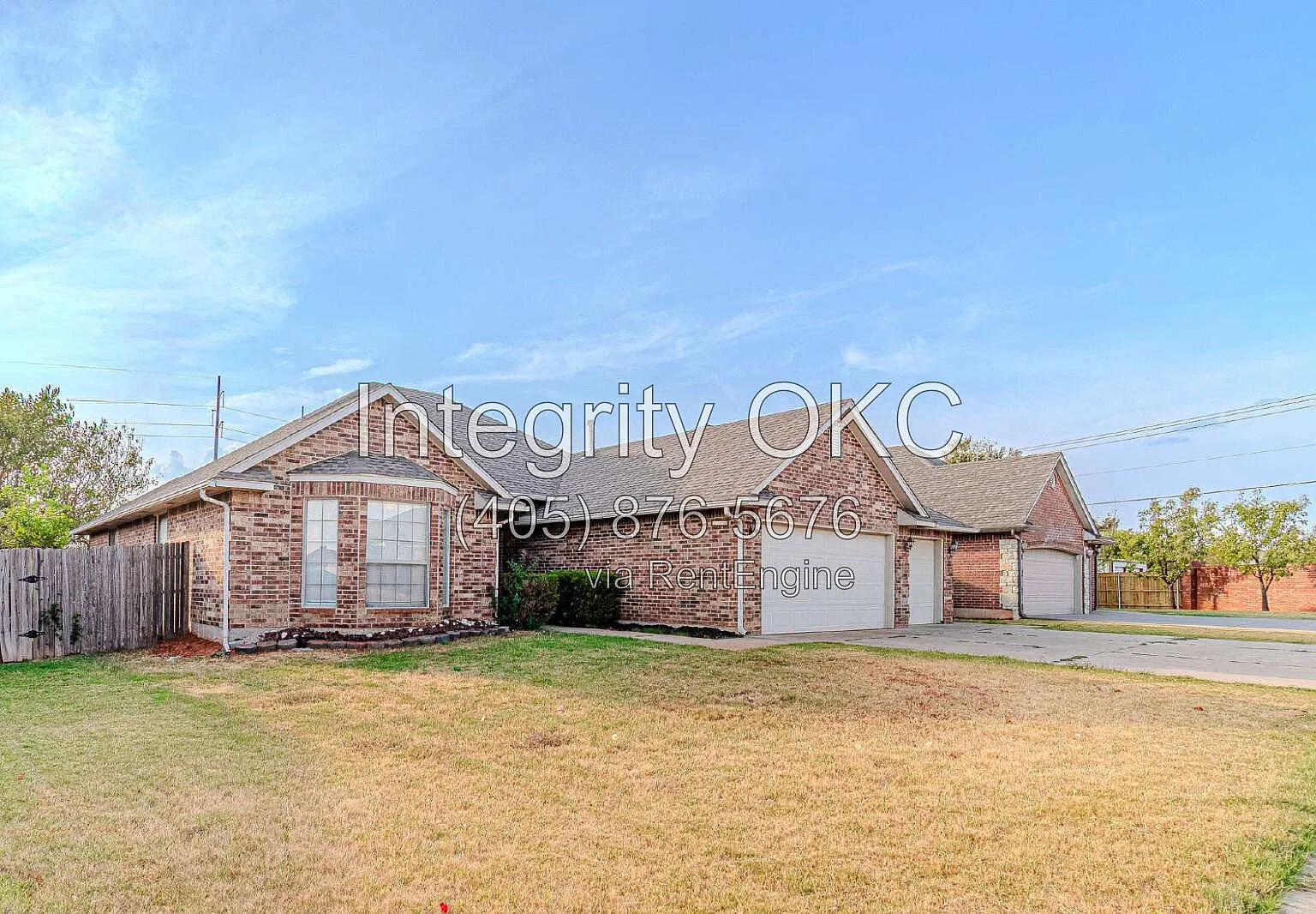 3 bed, 2.0 bath, 1696 sqft, $1,725 — Photo 2