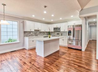 63 Yorkshire Dr, Monroe Township, NJ 08831