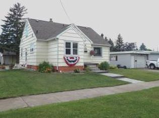 922 Seymour St, Sault Sainte Marie, MI 49783