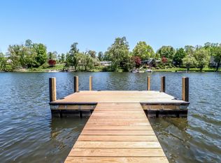 38 North Lake Shore Drive, Brookfield, CT 06804