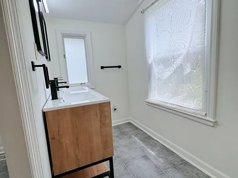 3028 Dixon Rd — Photo 19