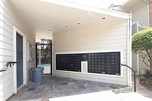 2 bed, 2.0 bath, 1175 sqft, $1,895 — Photo 2