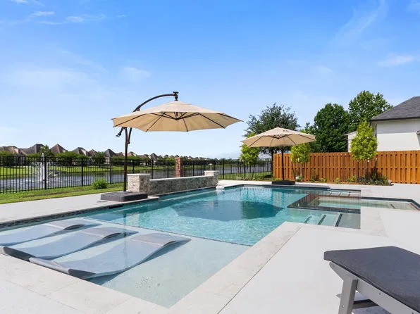 2927 Lexington Lakes Ave, Baton Rouge, LA 70810