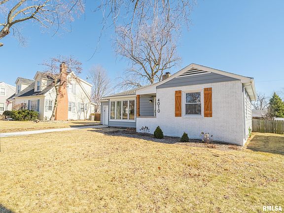 3rd image of 4010 N Devon Ln
