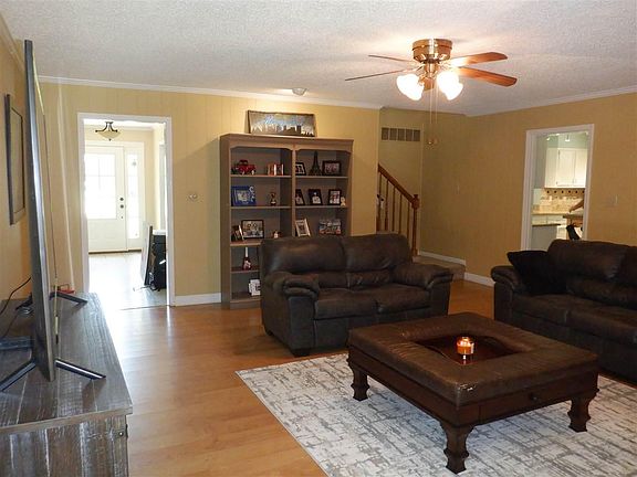 3rd image of 8579 Grandbury Pl