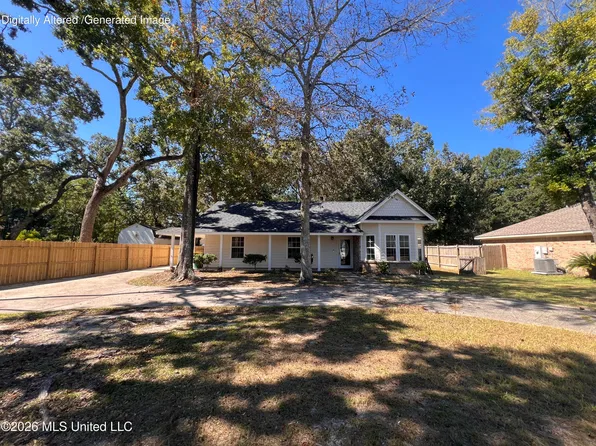 2621 Beach View Dr, Ocean Springs, MS 39564