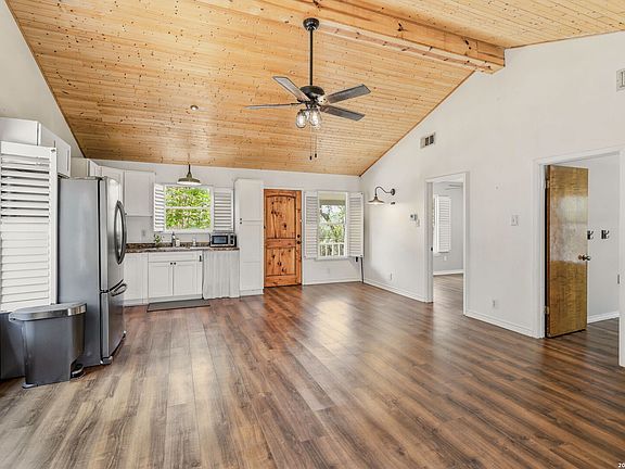 5th image of 957 DEER FOREST DR