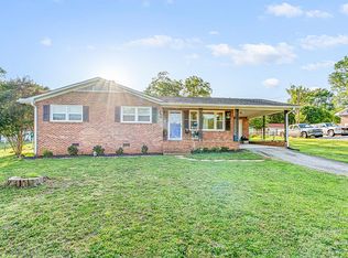 162 Foxhall Rd, Spartanburg, SC 29306