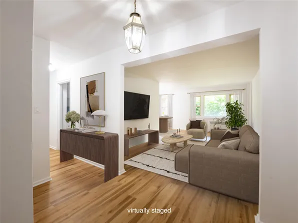 20 Hillpark #1G, Great Neck, NY 11021