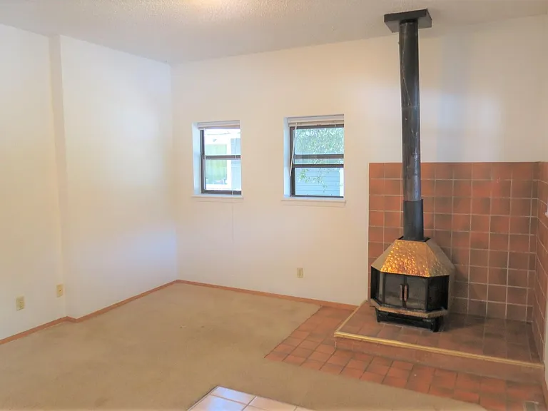 2927 Broadway St #1 — Photo 33