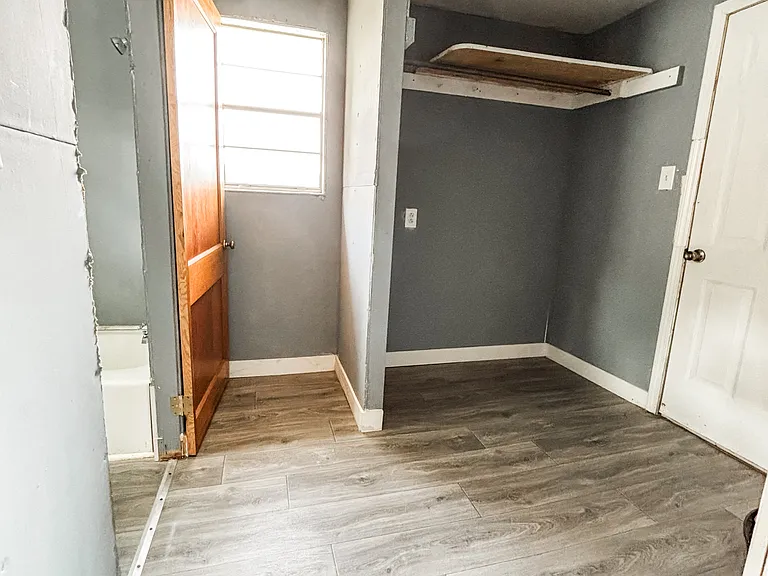 203 Haywood St — Photo 6