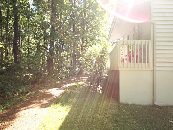 5th image of 21 Eagle Ct