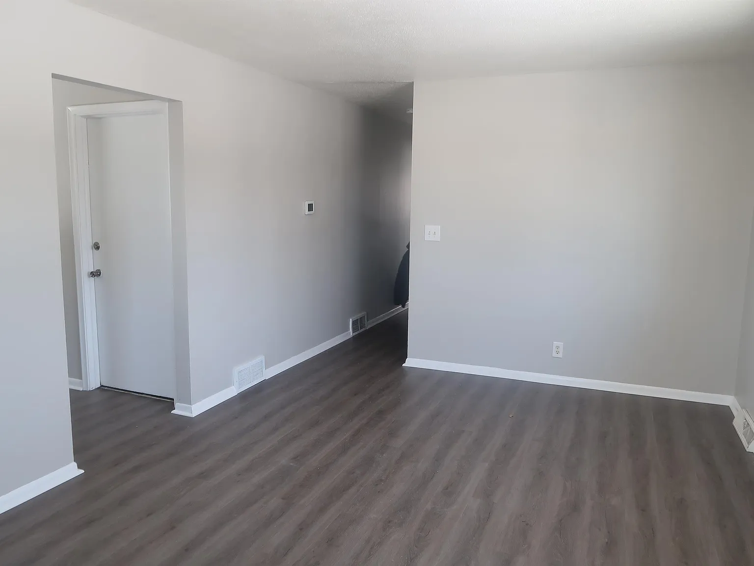 4645 Washington Street Northeast - B — Photo 4