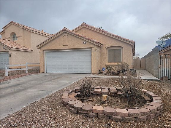 3rd image of 9172 Sparklewood Ct