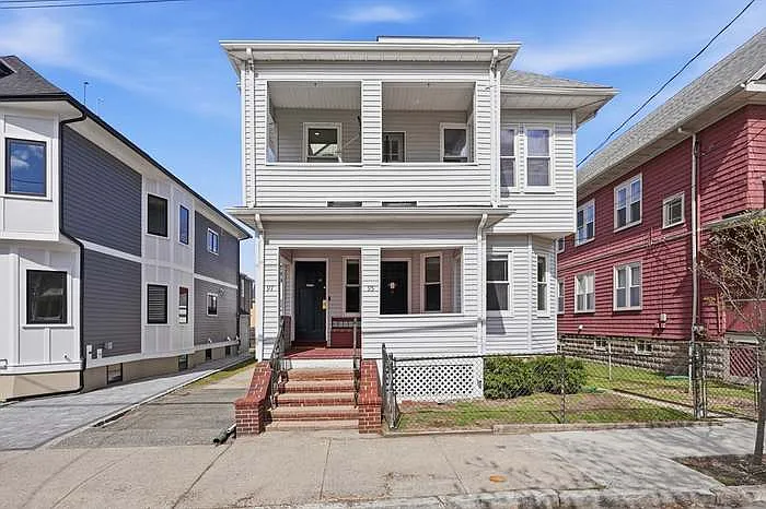 95 Capen St #1 — Photo 17