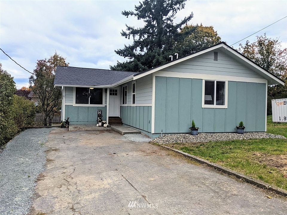Welcome Home! Everything you need in a home & more!
