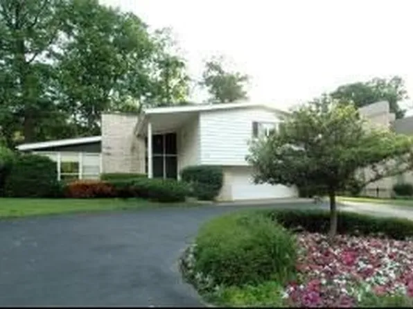 916 Oakwood Ter, Hinsdale, IL 60521