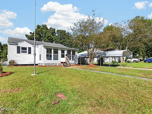 4th image of 127 Bryan Place