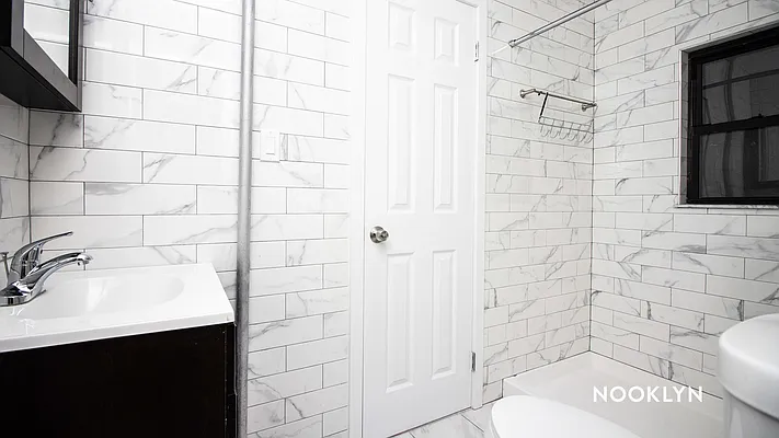 Rented by Nooklyn NYC LLC | media 19