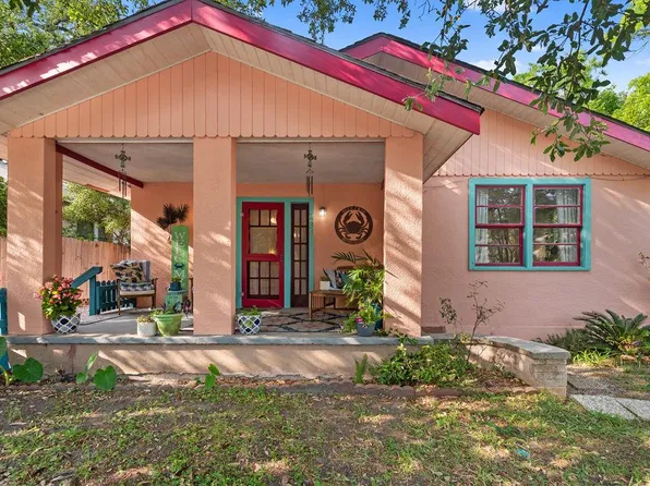 239 Washington St, Bay Saint Louis, MS 39520