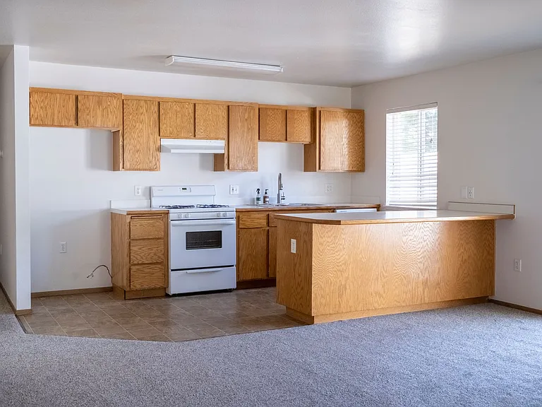 7282 W Lakeland St — Photo 6