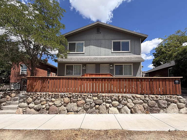 319 Thoma St #B — Photo 1