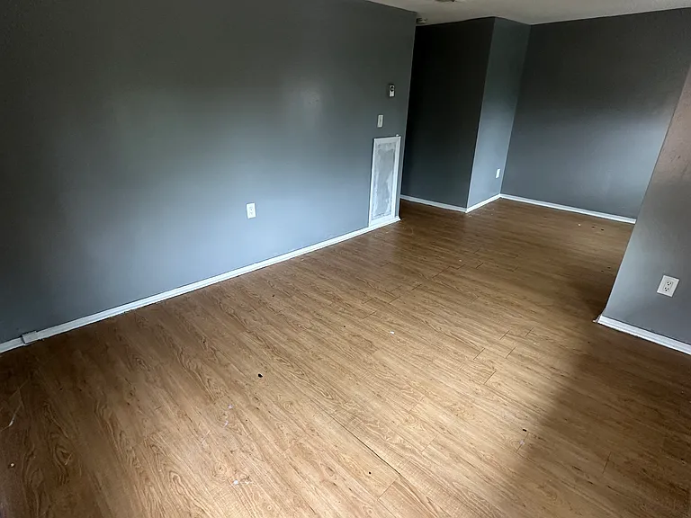 27 Williams St #3 — Photo 14