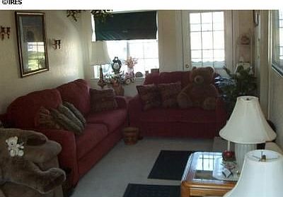 2nd image of 1010 35th Ave
