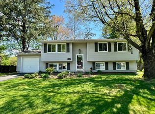 12788 Bradwell Rd, Herndon, VA 20171