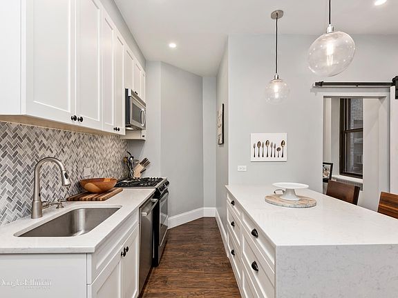 3rd image of 590 W End Ave APT 3A
