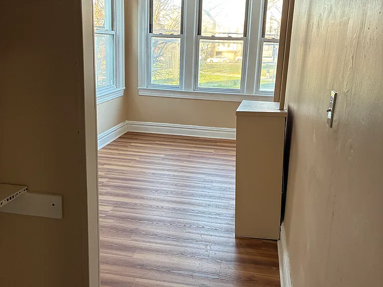 205 Winfield Ave #2 — Photo 18