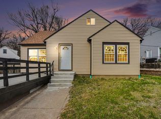309 Perrin Pl, Council Bluffs, IA 51503