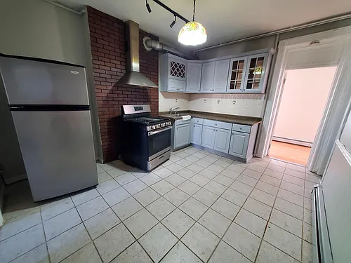 41 Harmon St #4 Photo 1