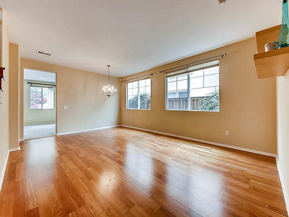 5th image of 1760 Old Glen St