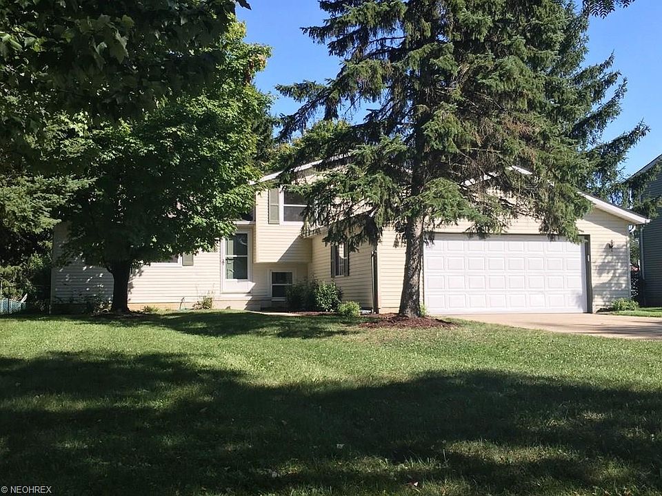 1st image of 10037 Ridgewood Dr