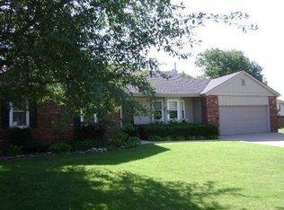 314 Clearbrook Dr, Danville, KY 40422