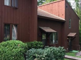 12 Park Rdg, Tupper Lake, NY 12986