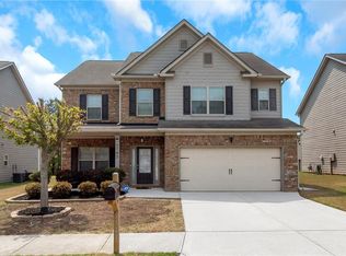 5743 Savannah River Rd, College Park, GA 30349
