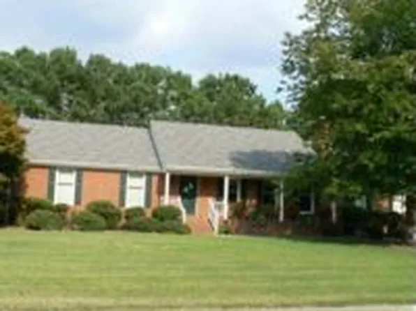 2737 Windjammer Rd, Suffolk, VA 23435