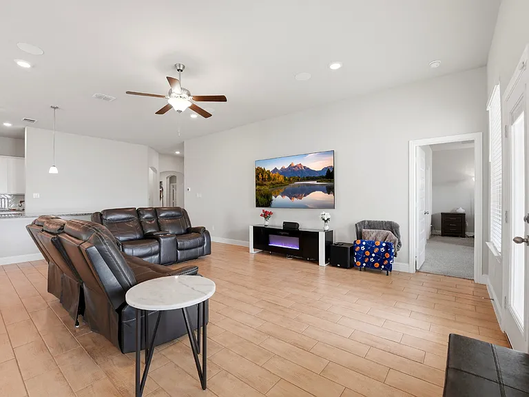 4178 Garden Cir — Photo 7