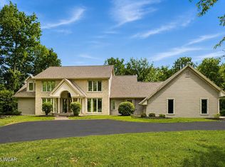 109 Hawthorne Dr, Lima, OH 45805