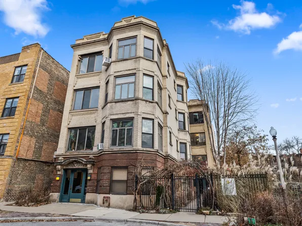 5123 N Winthrop Ave #2R, Chicago, IL 60640