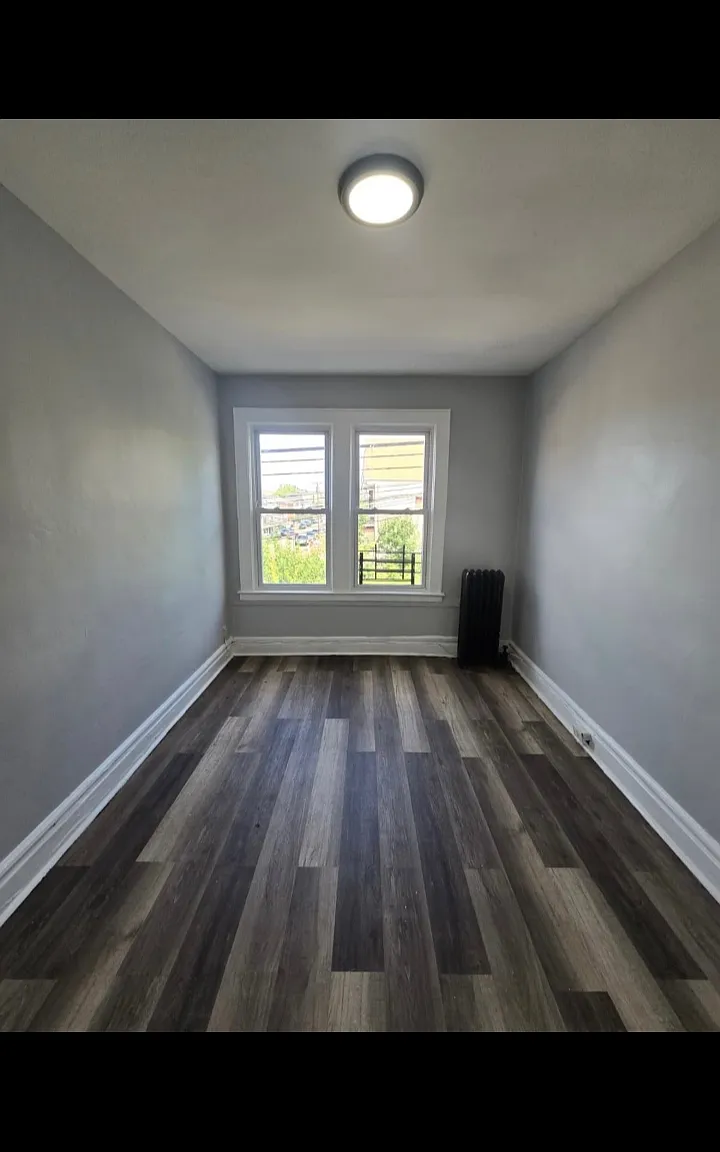 3 bed, $1,950 — Photo 3