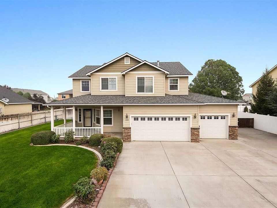 1st image of 4303 Artesia Dr