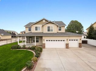 4303 Artesia Dr, Pasco, WA 99301