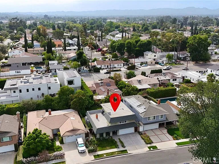 6215 Hesperia Ave — Photo 36